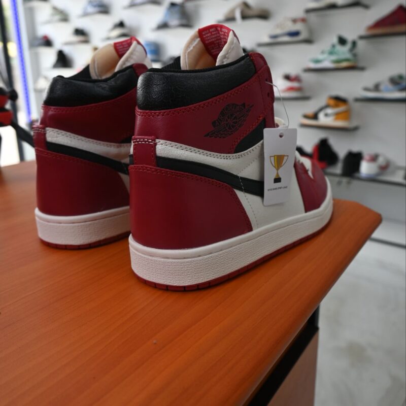 Nike Air Jordan 1 High Chicago