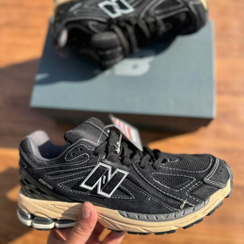 New Balance 1906 Lifestyle Sneakers