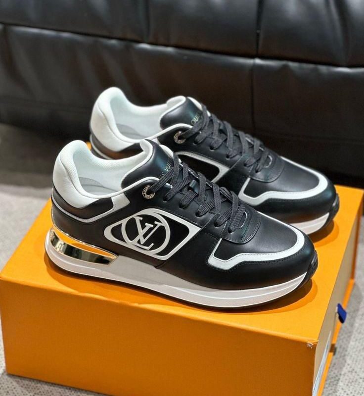 LOUISE VUITTON NEO RUN-AWAY  (FASHION)
