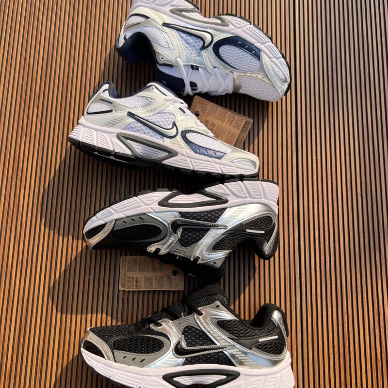 Nike V5 RNR Performance Trainers