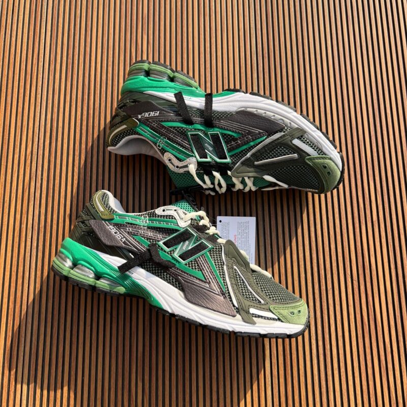 New Balance 1906R Retro Sneaker