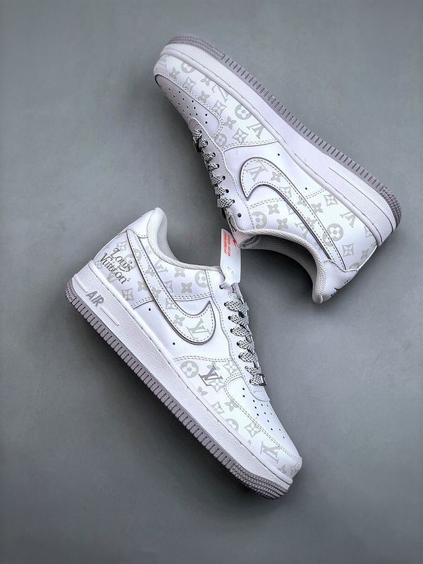 Nike Air Force 1 LV Original Edition