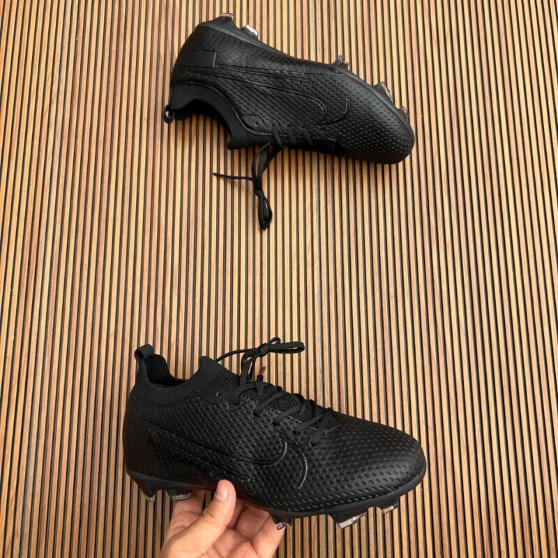 Nike Phantom GX Plain Black Cleats
